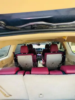 Toyota Highlander XLE 2019 Blue