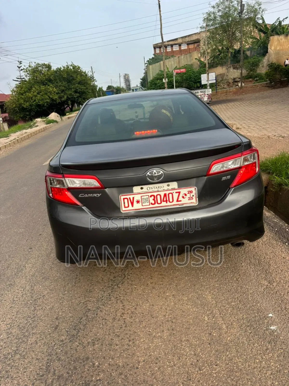 Toyota Camry 2012 Gray