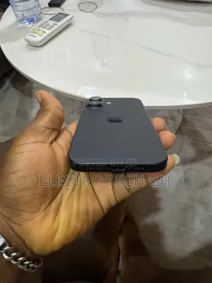 Apple iPhone 16 128 GB Black
