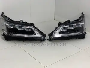 Lexus Lx570 Original Headlight