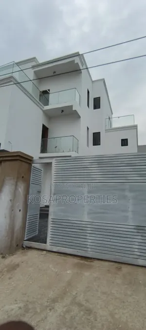4bdrm House in Adjiringanor, Adjiriganor for sale