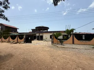 10bdrm House in Mendskrom, McCarthy Hill for sale
