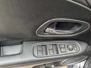 Honda HR-V EX-L w/Navigation AWD 2017 Gray