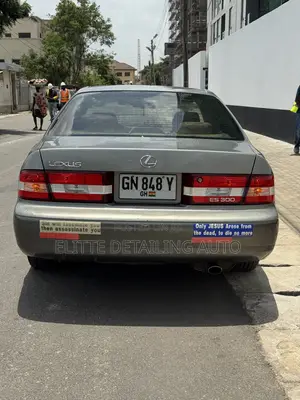 Lexus ES 300 2000 Beige