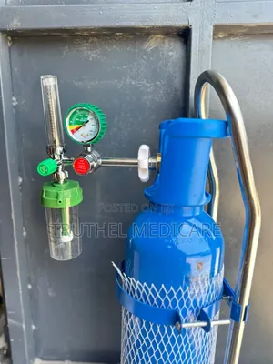 Oxygen Cylinder 10litres (With Trolley Regulator)