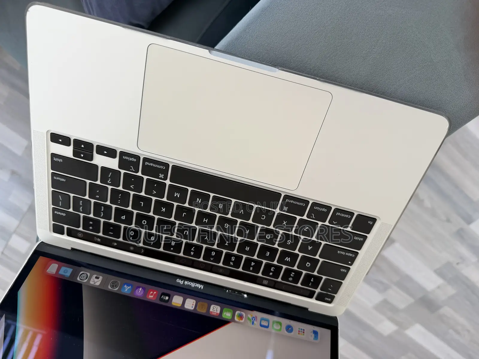 Laptop Apple MacBook Pro 2020 16GB Intel Core i5 SSD 1T