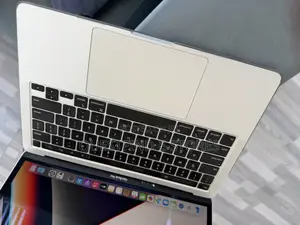 Laptop Apple MacBook Pro 2020 16GB Intel Core i5 SSD 1T