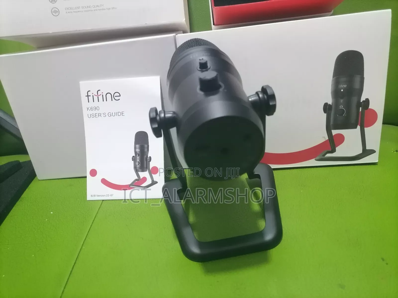 Usb Condenser Microphone
Fifine -