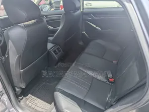 Honda Accord Sport (2.0L 4cyl Turbo 6M) 2019