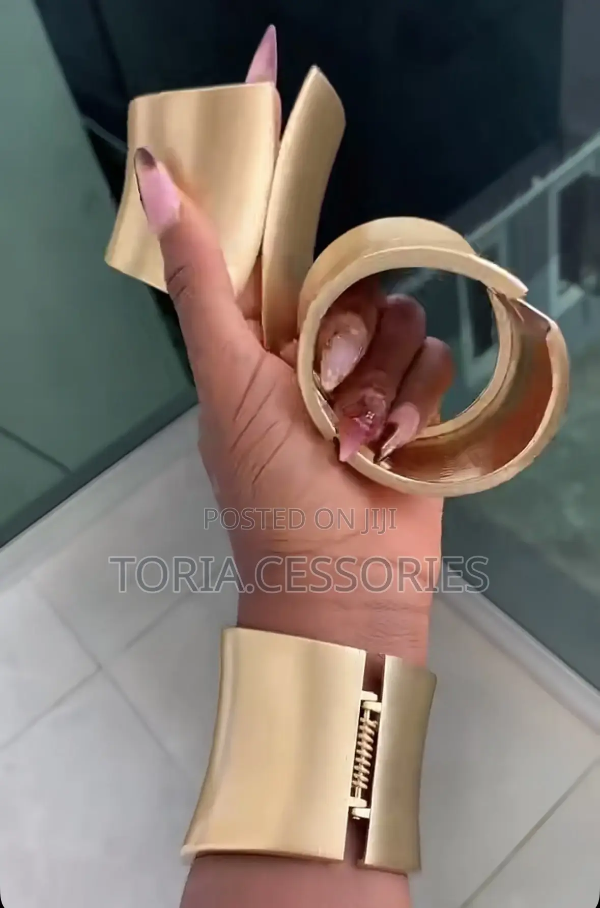 Chunky Bangles