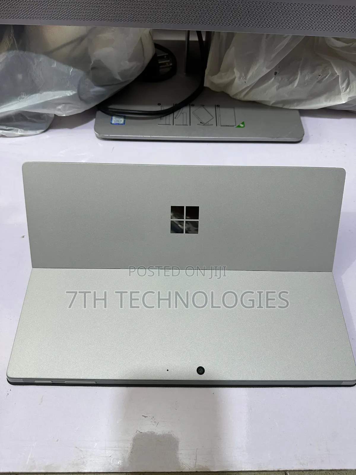 Laptop Microsoft Surface Pro 7+ 8GB Intel Core i5 SSD 256GB