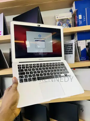 Laptop Apple MacBook Air 2017 8GB Intel Core i5 SSD 128GB