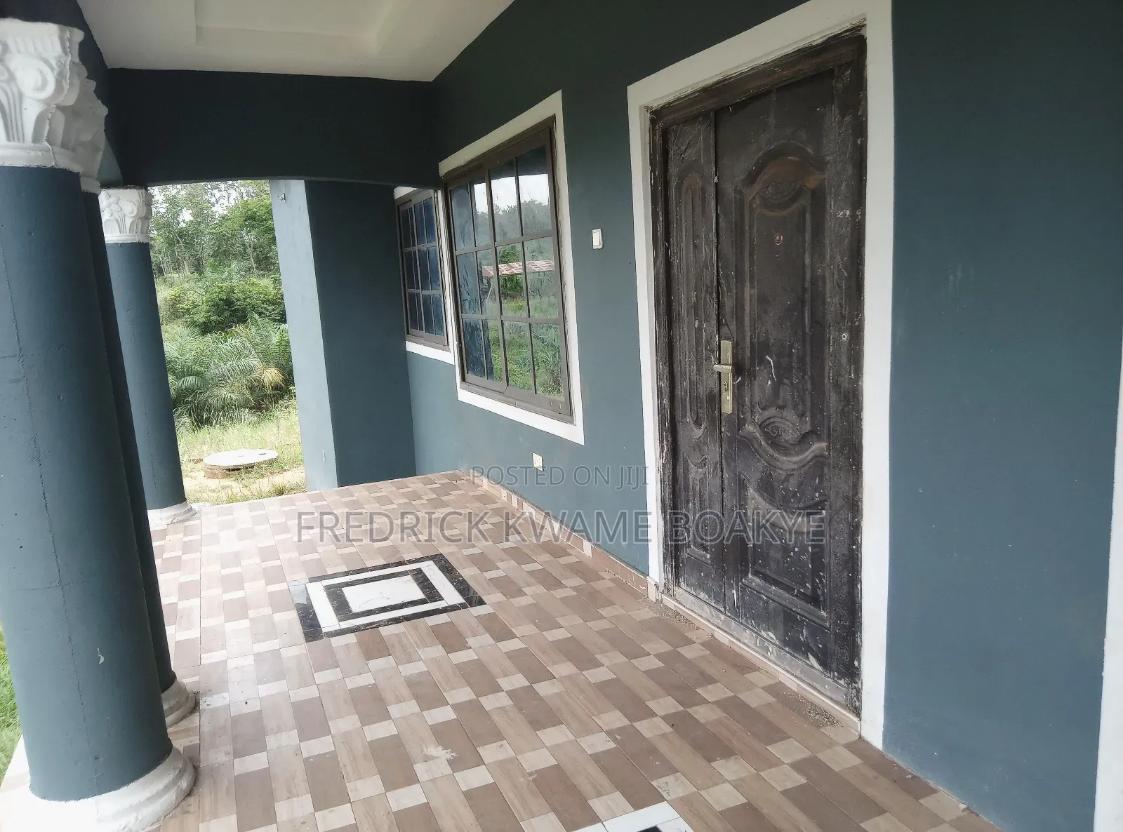 6bdrm House in Brother K Estate, Kumasi Metropolitan for sale