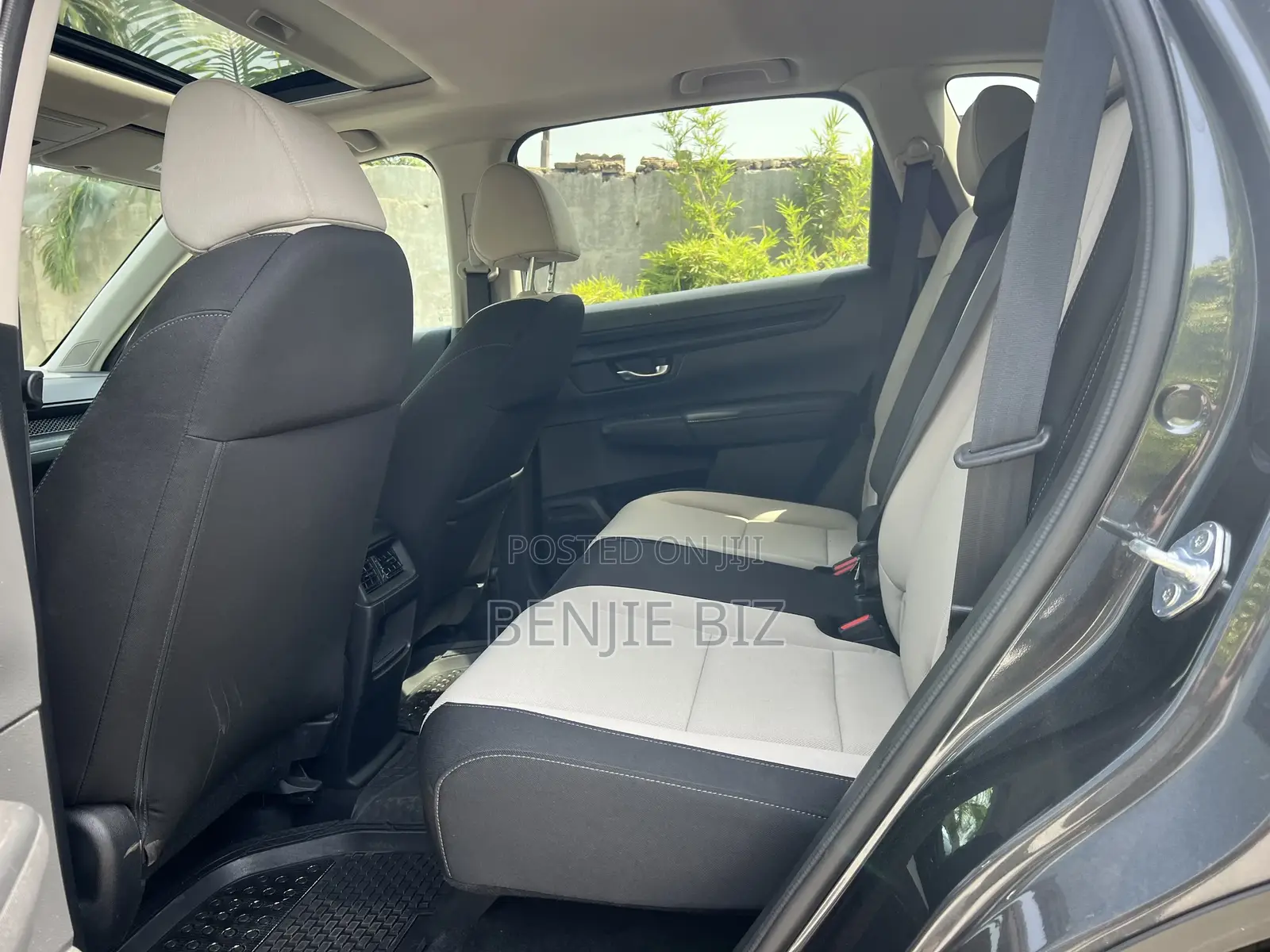 Honda CR-V 2023 Gray