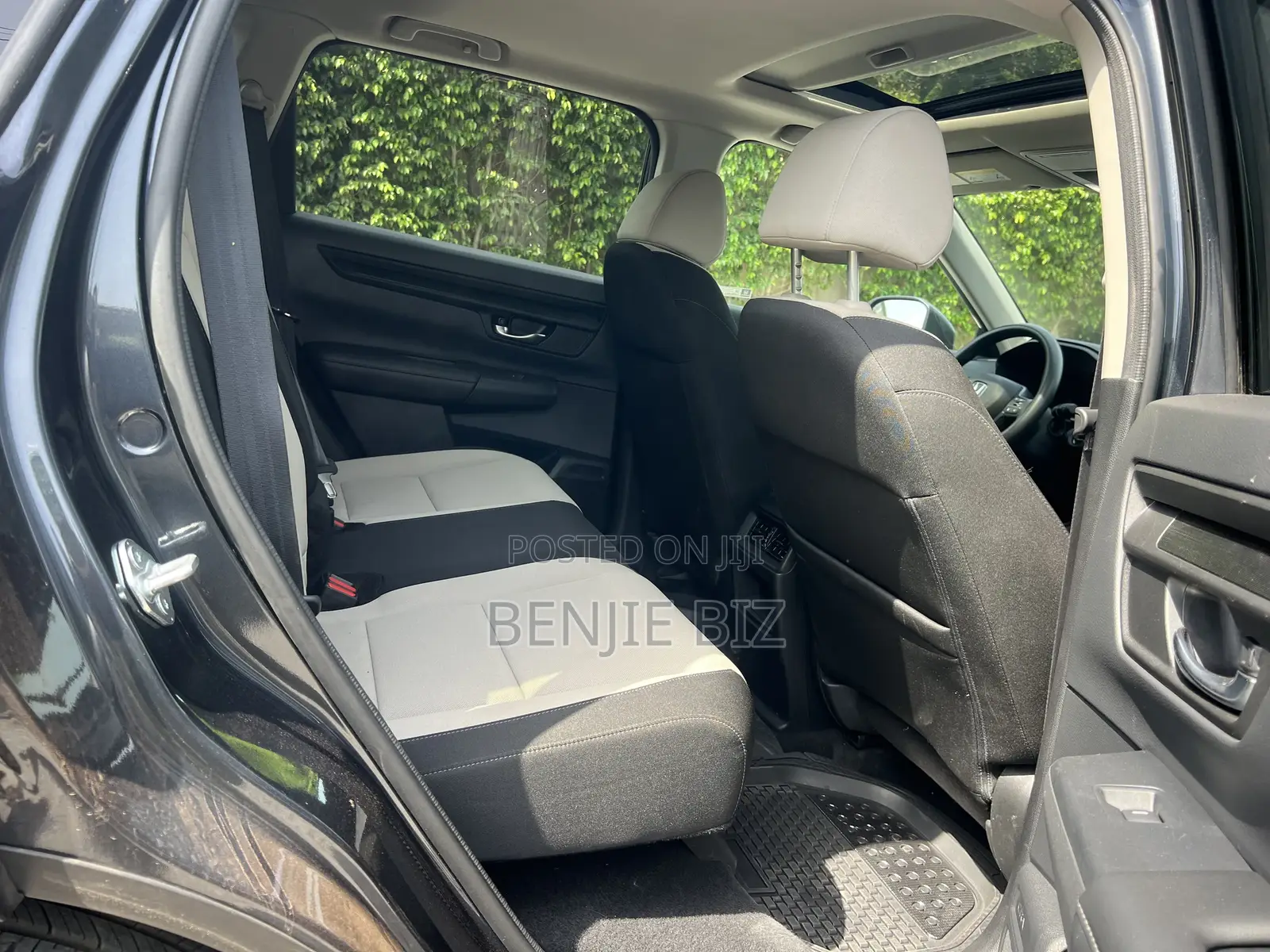 Honda CR-V 2023 Gray
