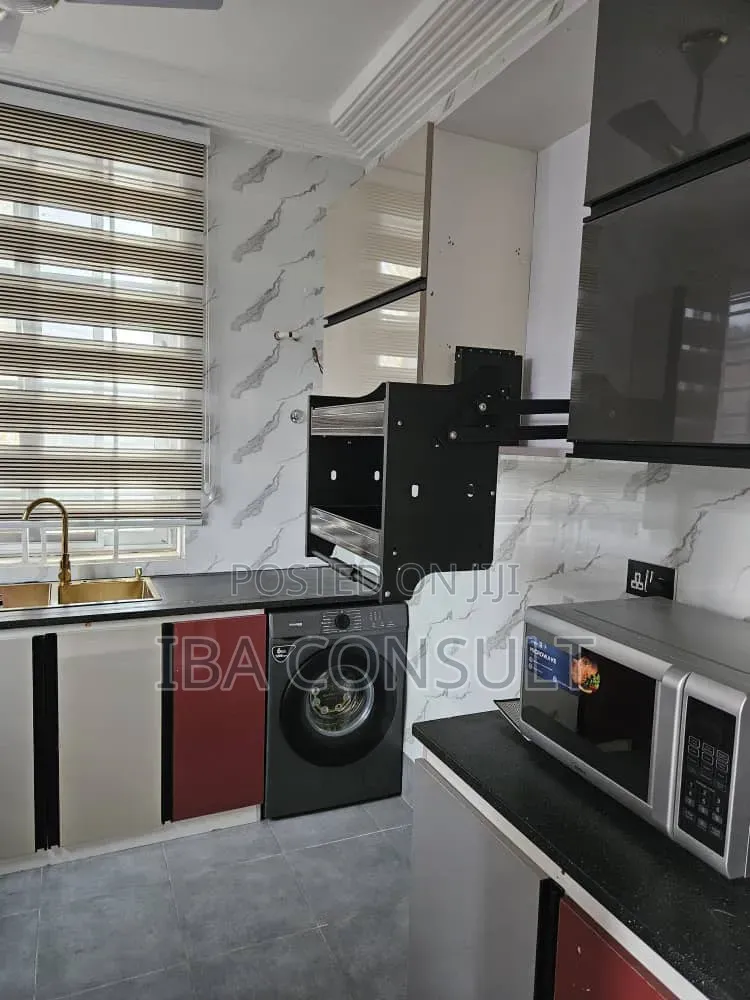 Furnished 2bdrm Apartment in Amrahia for sale