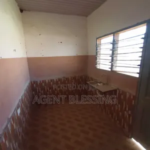 1bdrm Apartment in Gbetsile Bumper, Tema Metropolitan for rent
