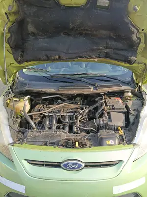 Ford Fiesta SE Hatchback 2011 Green