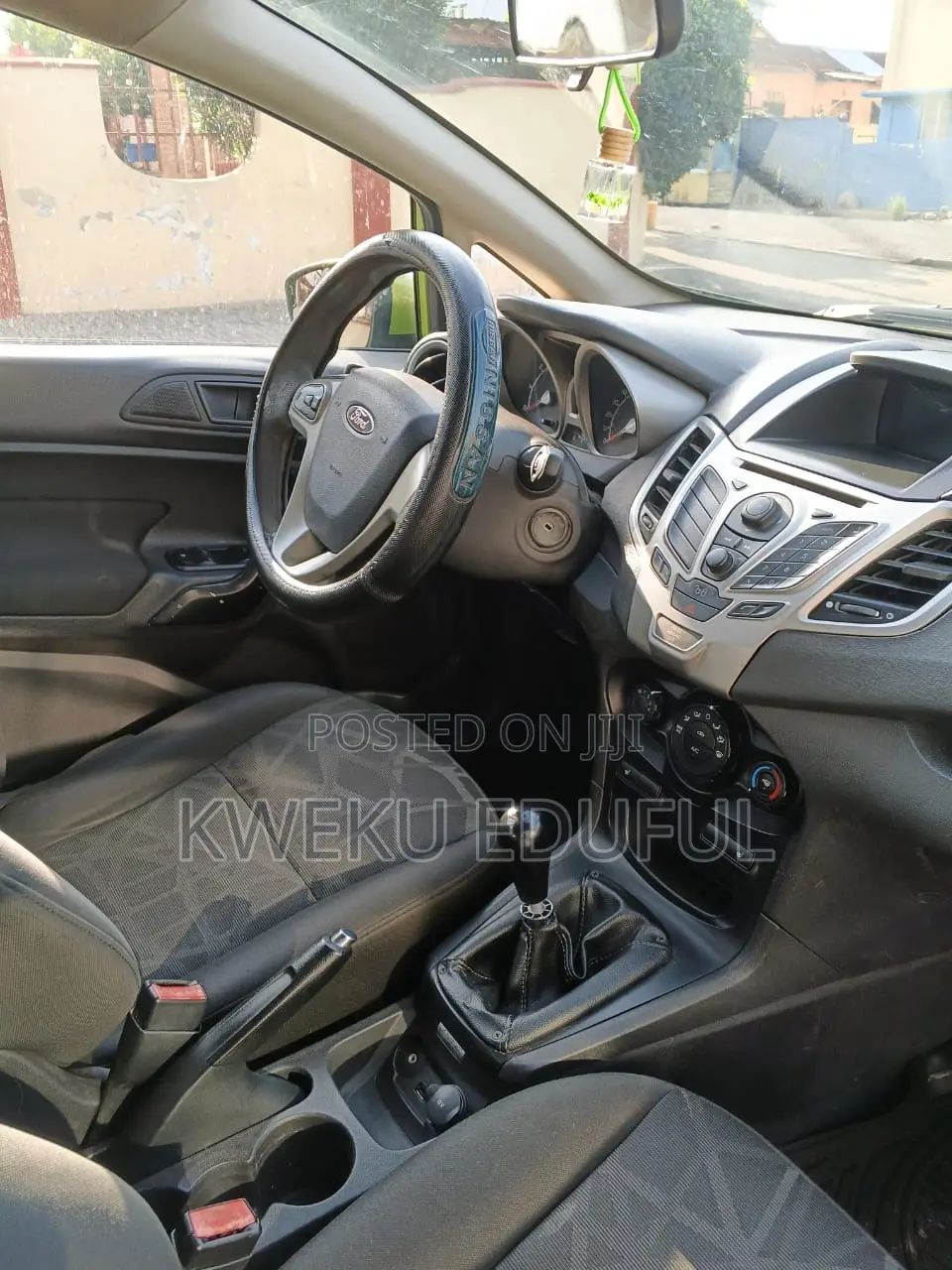 Ford Fiesta SE Hatchback 2011 Green