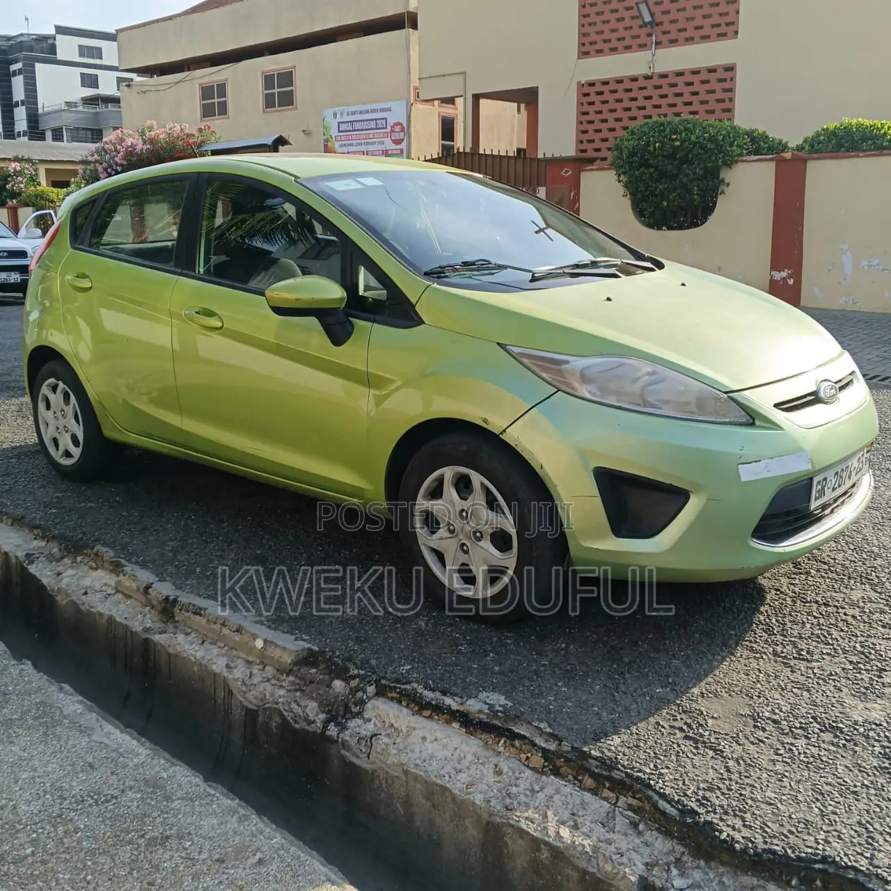 Ford Fiesta SE Hatchback 2011 Green