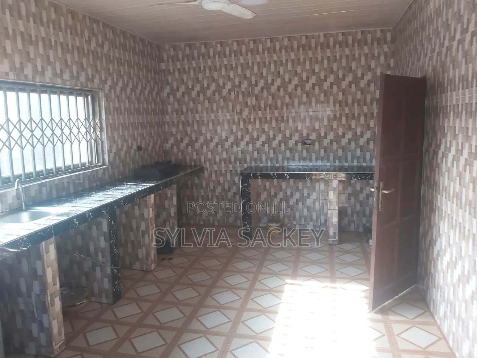 7bdrm House in Jerusalem Junction, Peace Clinic Area for sale