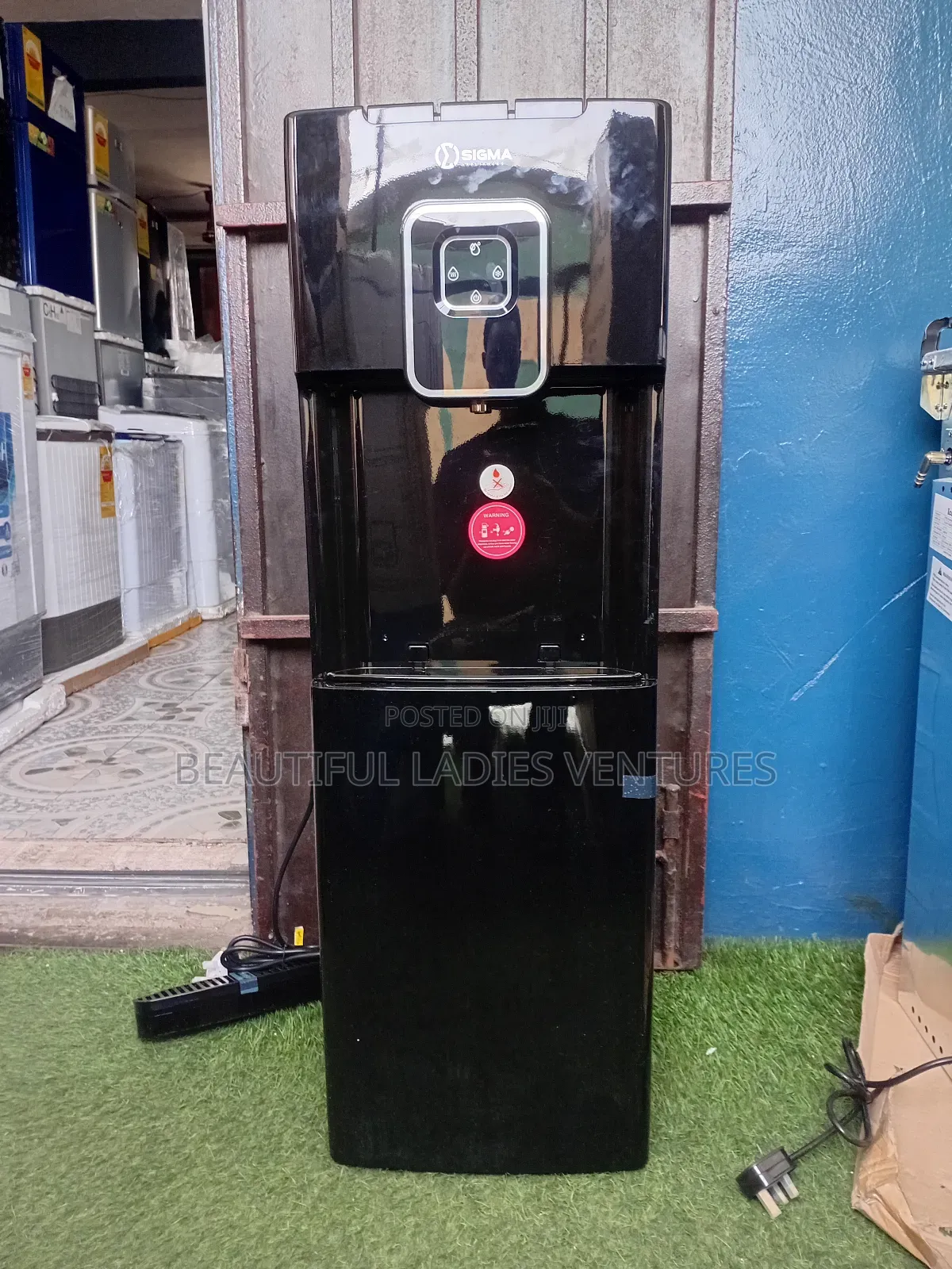 Sigma Dispenser – Clean Water in Seconds