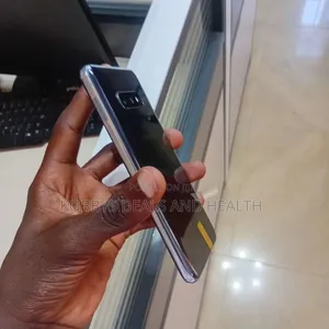 Samsung Galaxy S10e 128 GB Blue