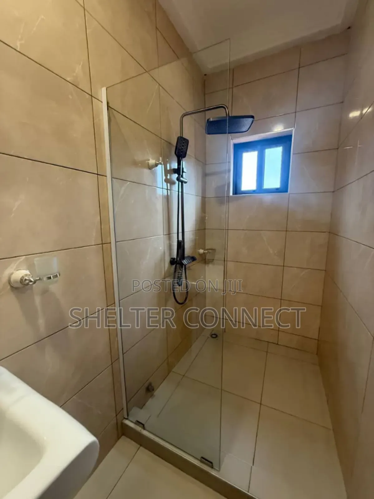 3bdrm Duplex in Oyarifa Tipper, Ghana Flag for rent