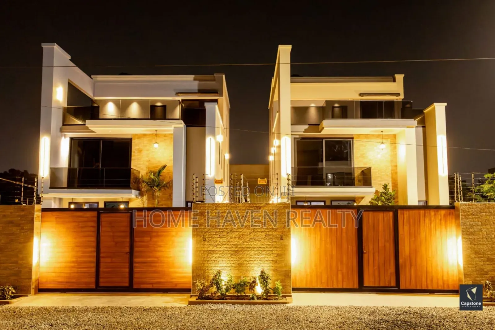 5bdrm House in East Airport, Tseaddo for sale