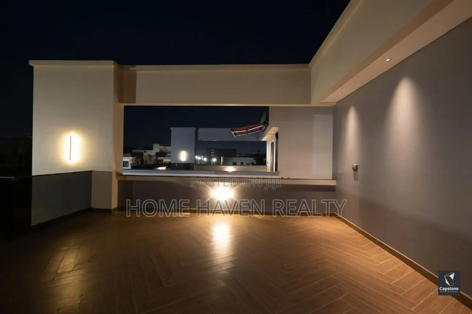 5bdrm House in East Airport, Tseaddo for sale