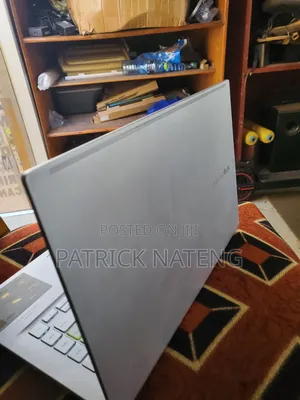 Laptop Asus VivoBook S14 S410UA 8GB Intel Core i7 SSD 512GB