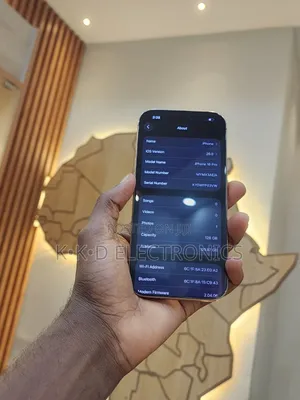 Apple iPhone 16 Pro 128 GB Gold