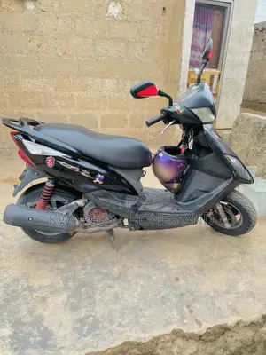Yamaha DT125 2010 Black