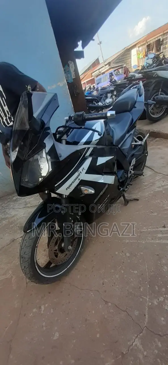 New Daelim VJF 250 2025 Black