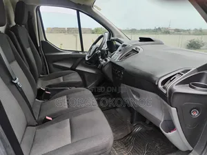 Ford Transit 2018 White