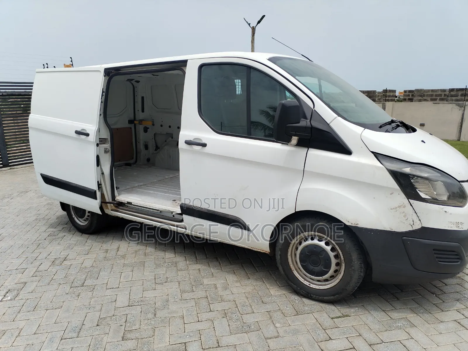 Ford Transit 2018 White