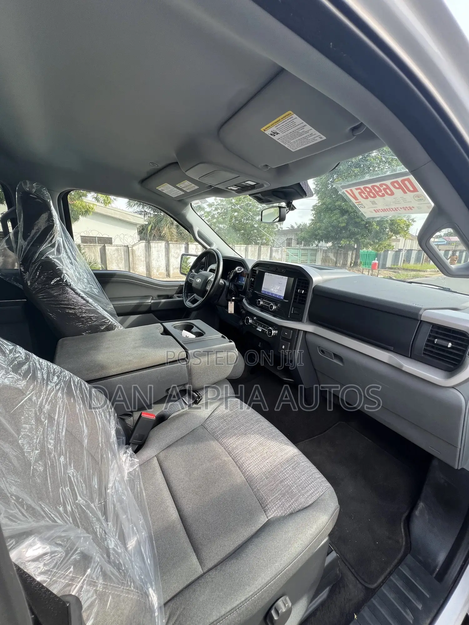 Ford F-150 XLT 2022 White