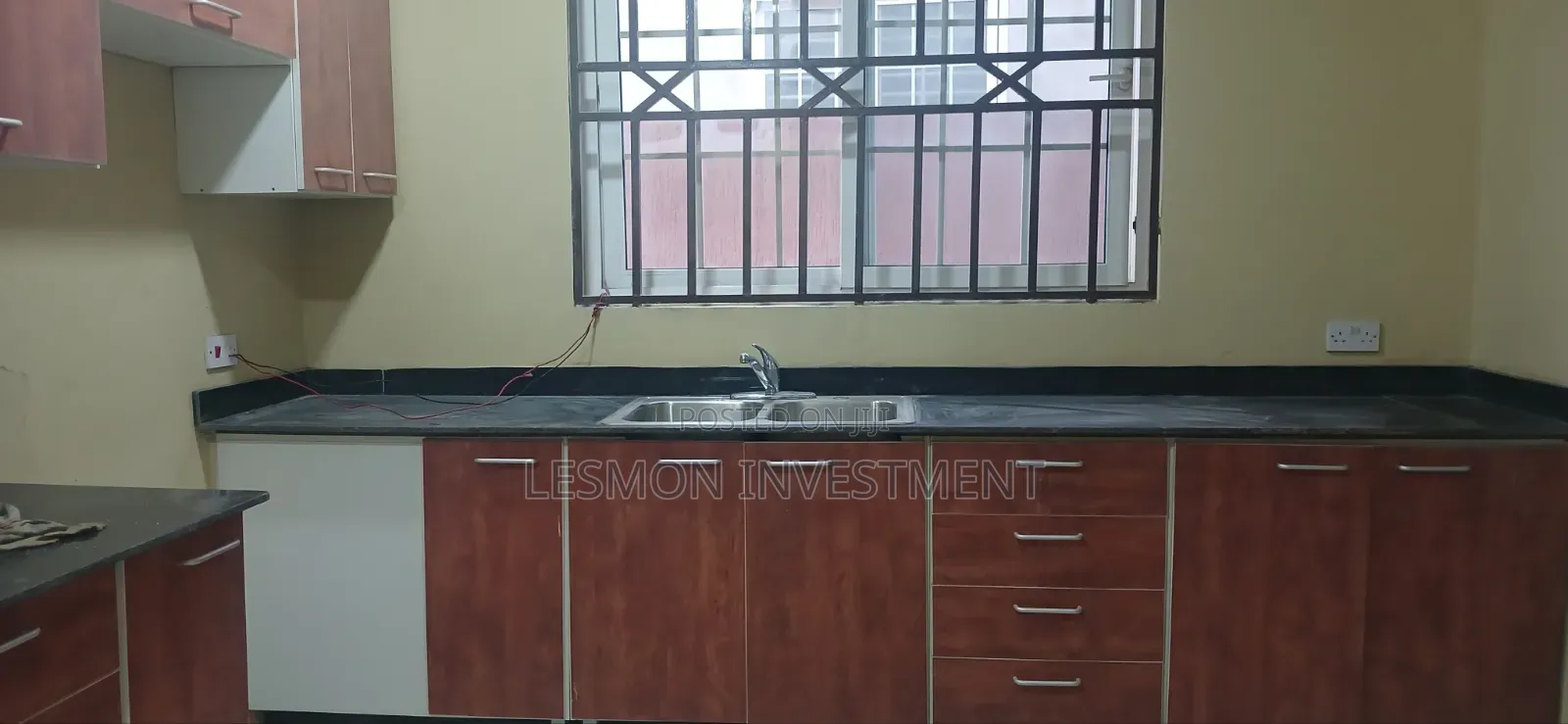 4bdrm Duplex in Lesmon Investments, Manet Junction for rent
