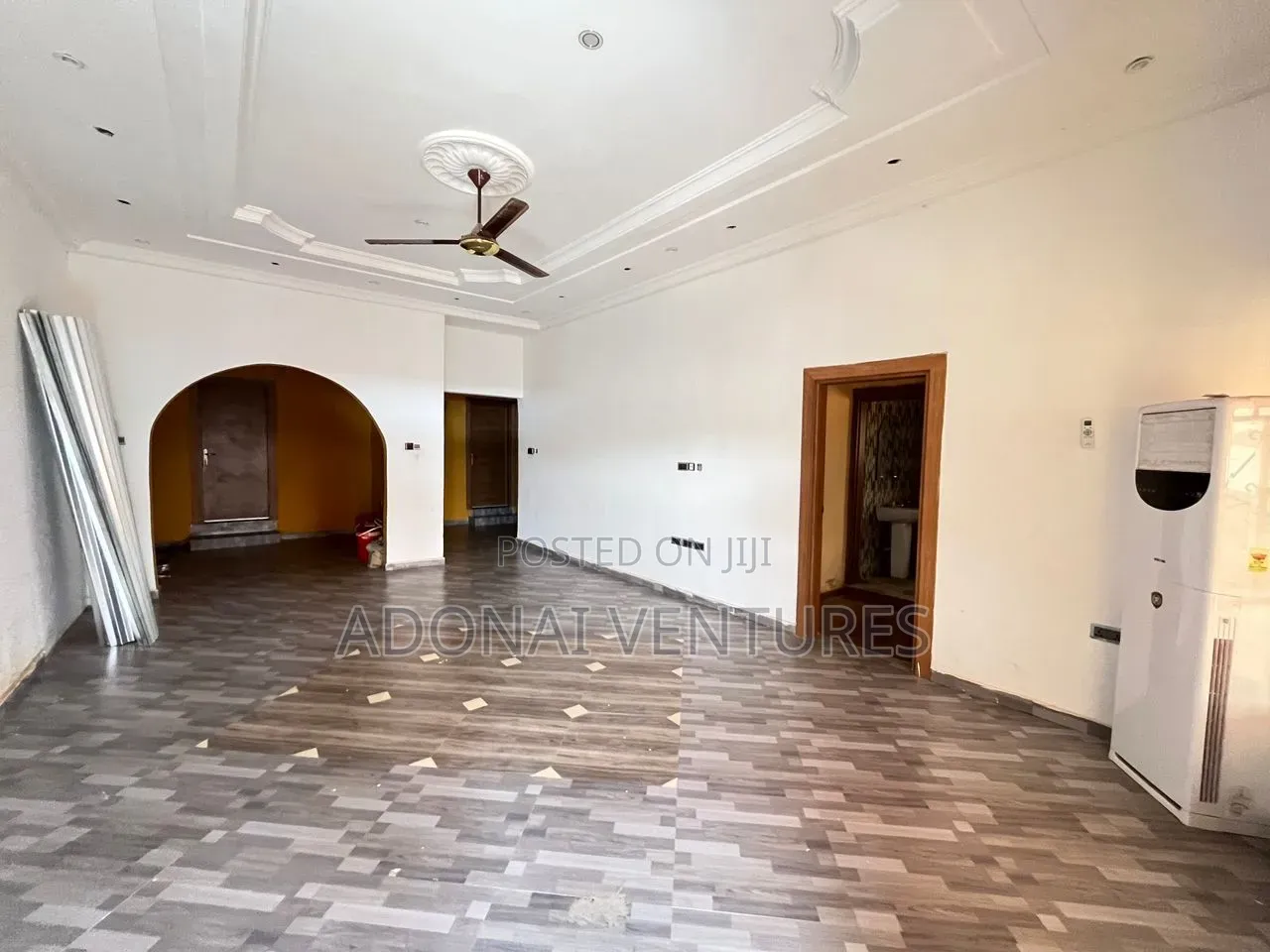6bdrm House in Sokoban Asaago, Kumasi Metropolitan for sale