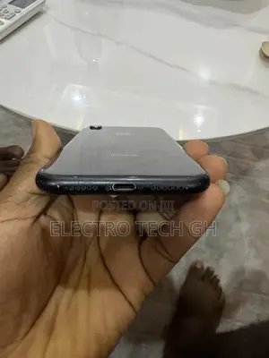 Apple iPhone XR 128 GB Black
