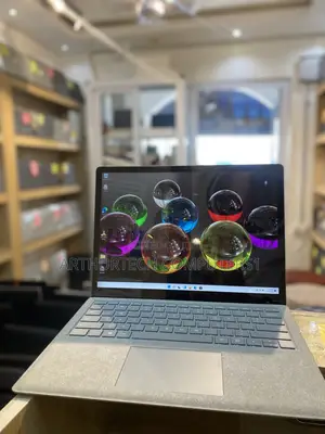 Laptop Microsoft Surface Laptop 8GB Intel Core i5 SSD 256GB