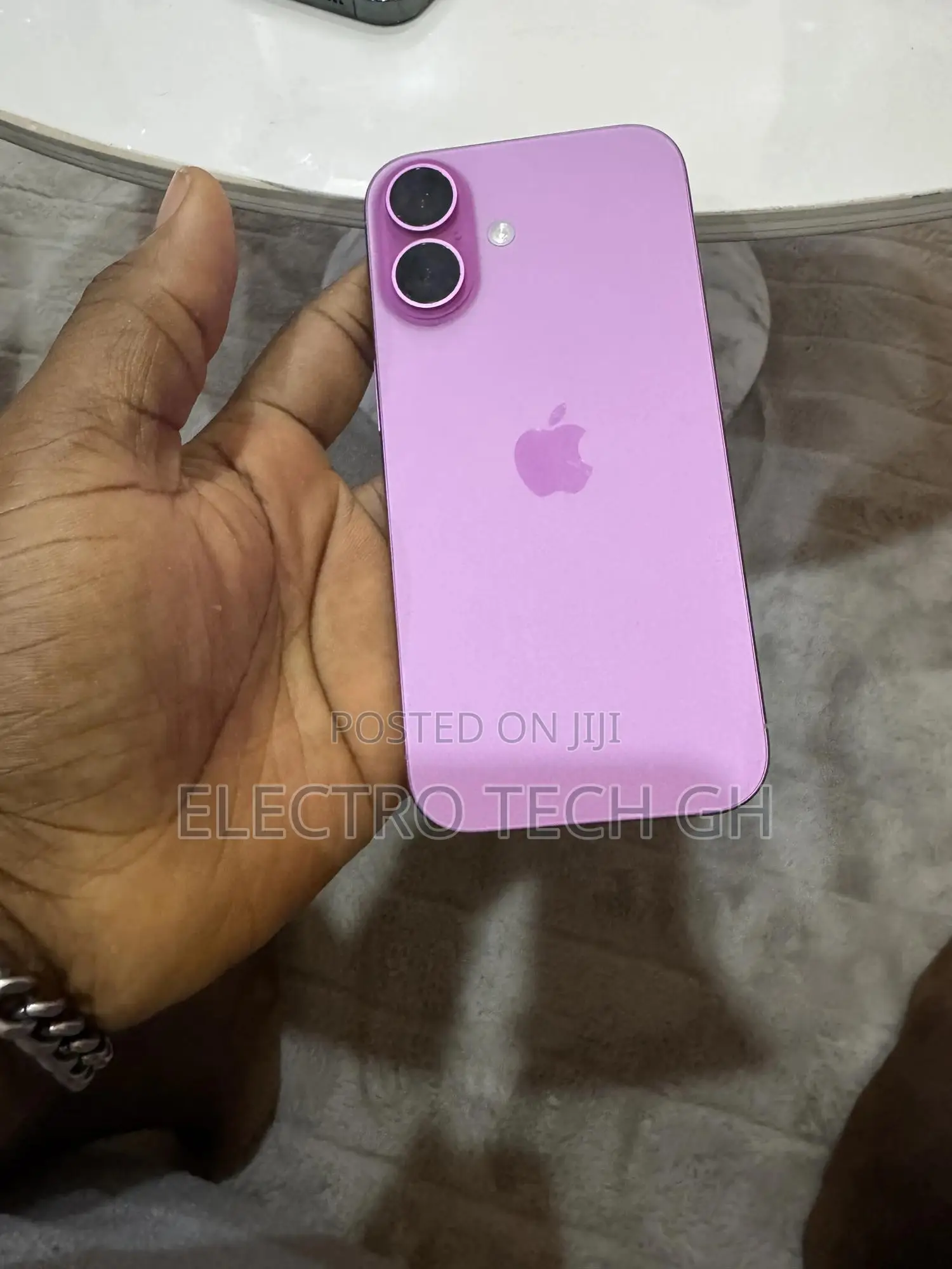 Apple iPhone 16 128 GB Pink