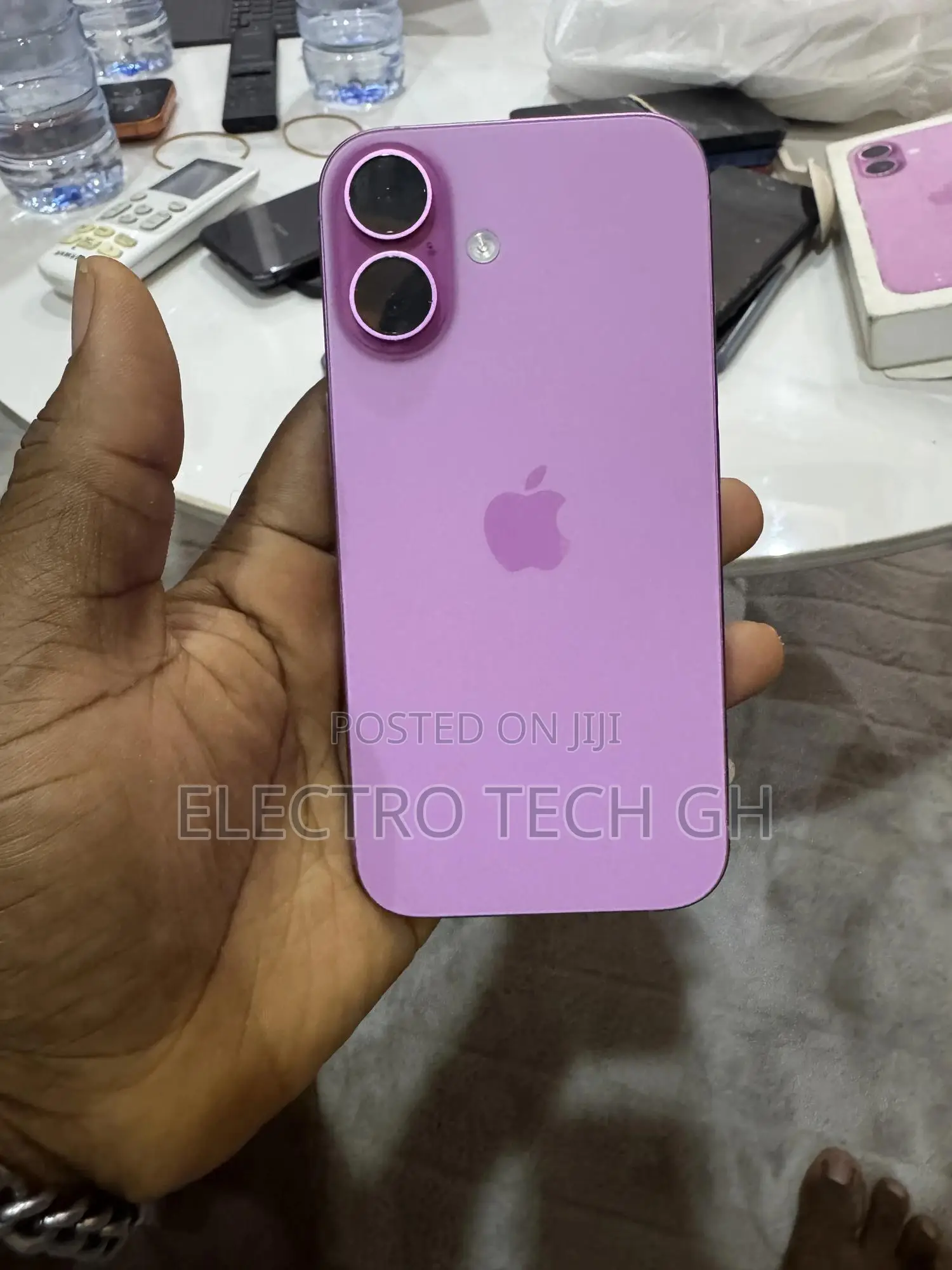 Apple iPhone 16 128 GB Pink