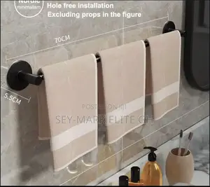 Single Bar Metallic Towel Hanger