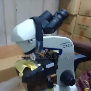 Olympus Cx23