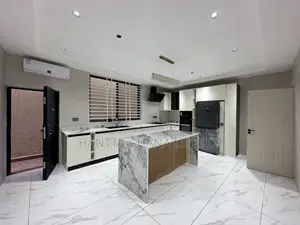 4bdrm House in East Legon, American House for sale