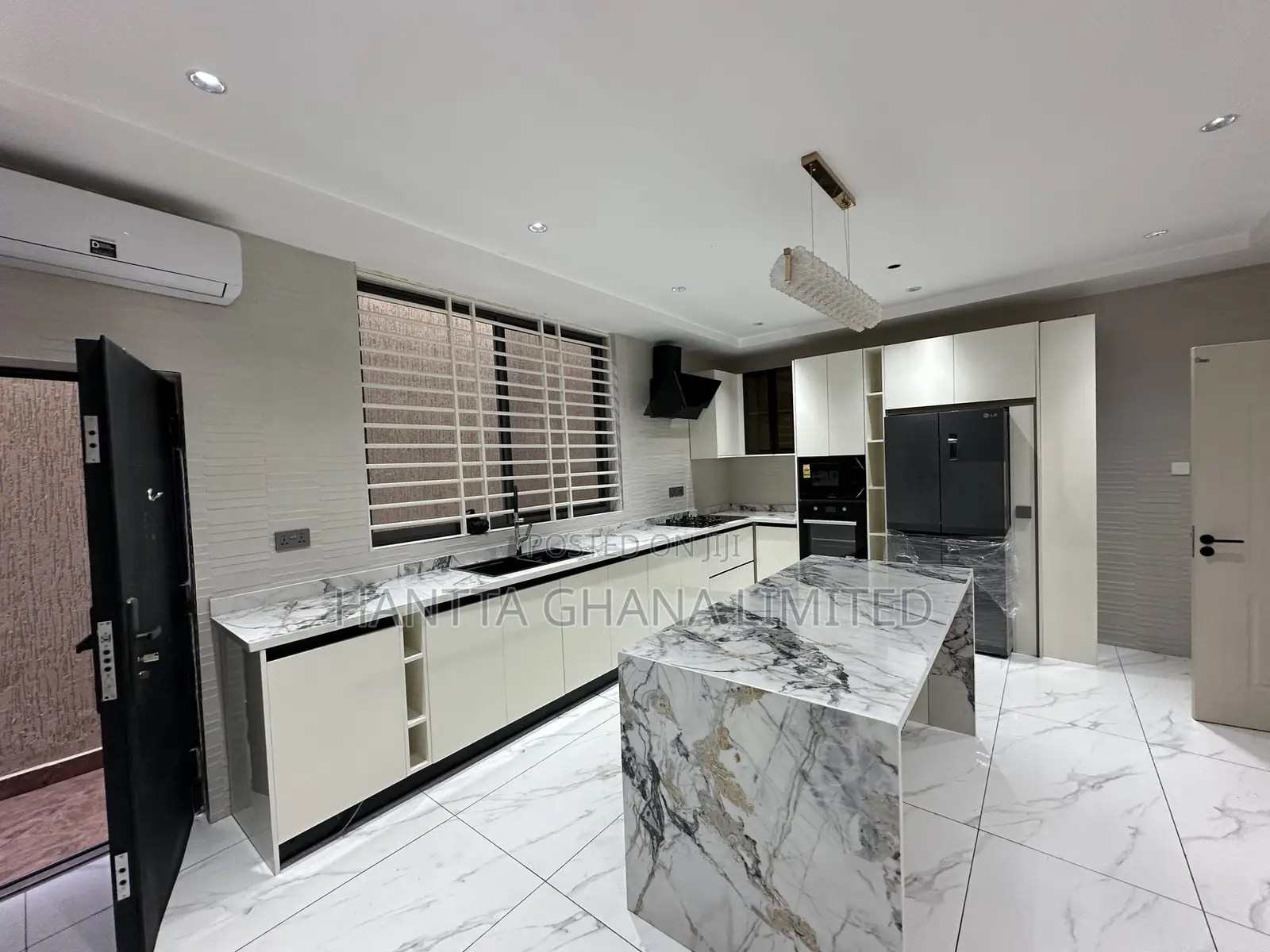 4bdrm House in East Legon, American House for sale