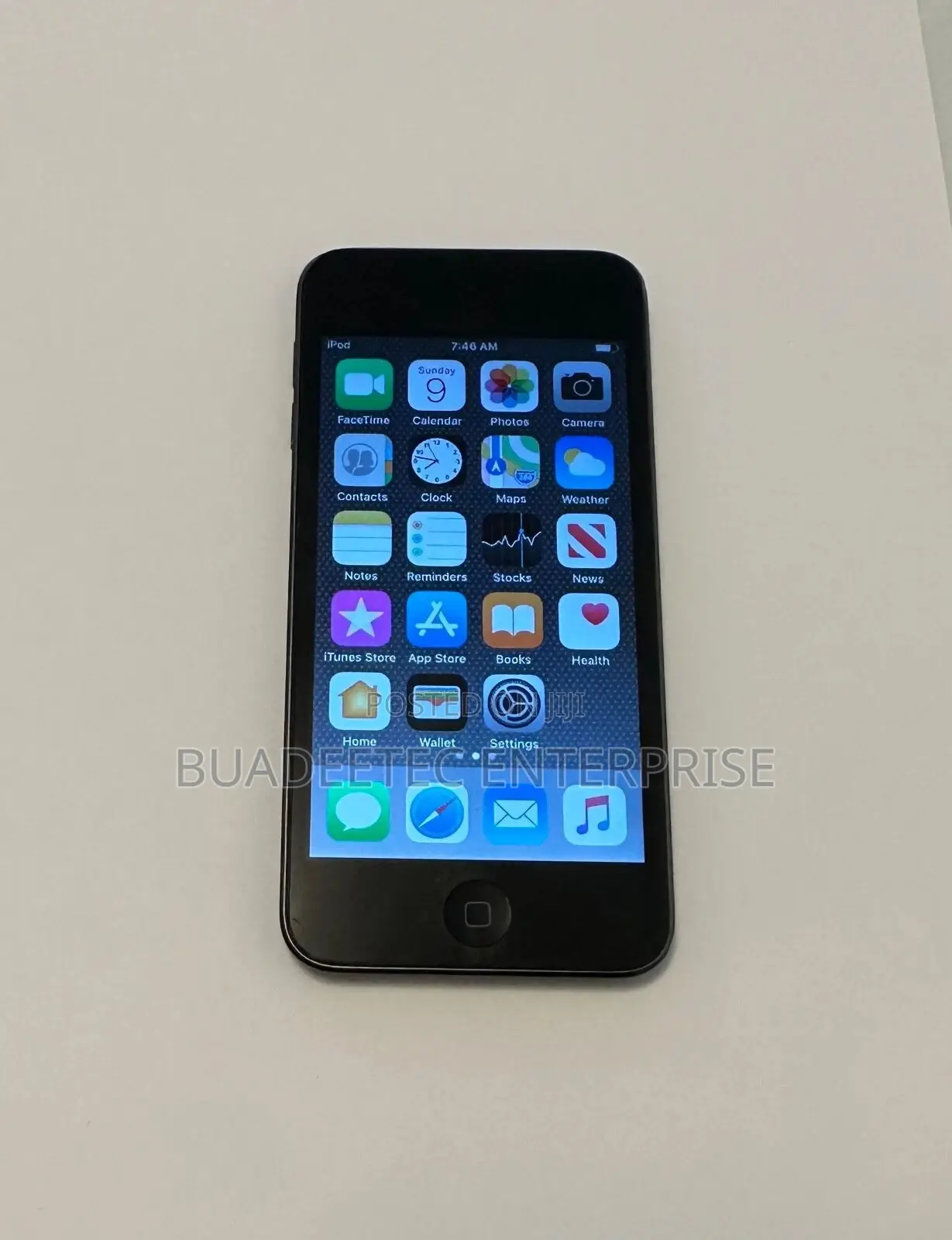 Lots of iPod Touch 6th Generation