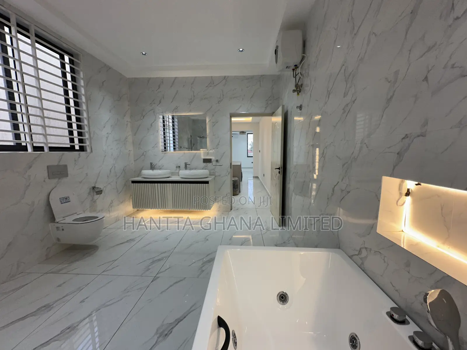 4bdrm House in East Legon, American House for sale