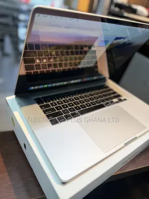 Laptop Apple MacBook Pro 2019 16GB Intel Core i9 SSD 1T